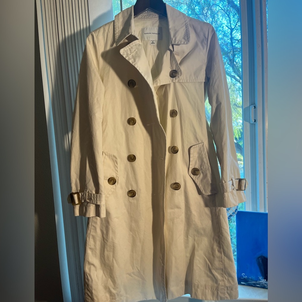 Banana Republic Cream Long Peacoat Jacket Petite Size S